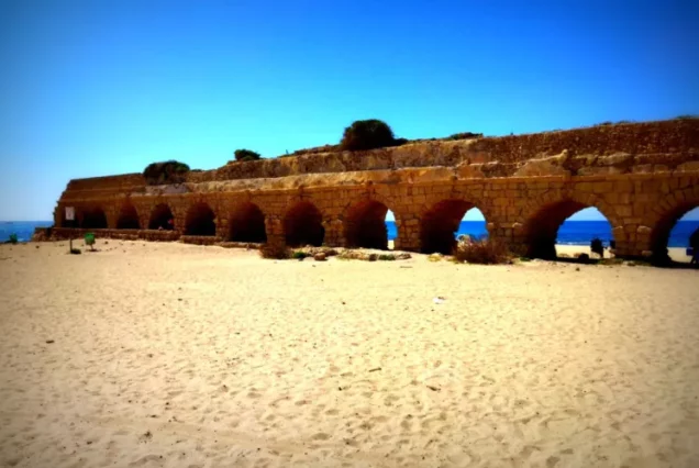 Акведук Кейсарии