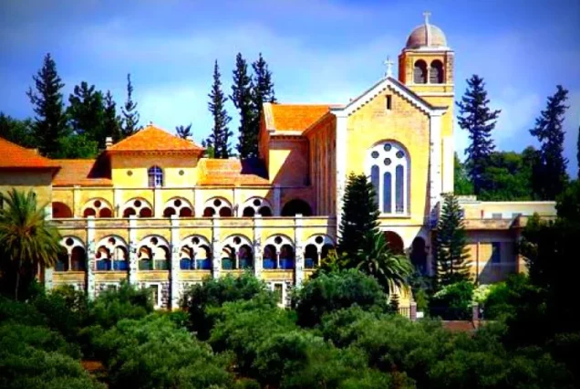 Монасырь Латрун, сталактитовая пещера Сорек и монастырь Бейт Джамаль